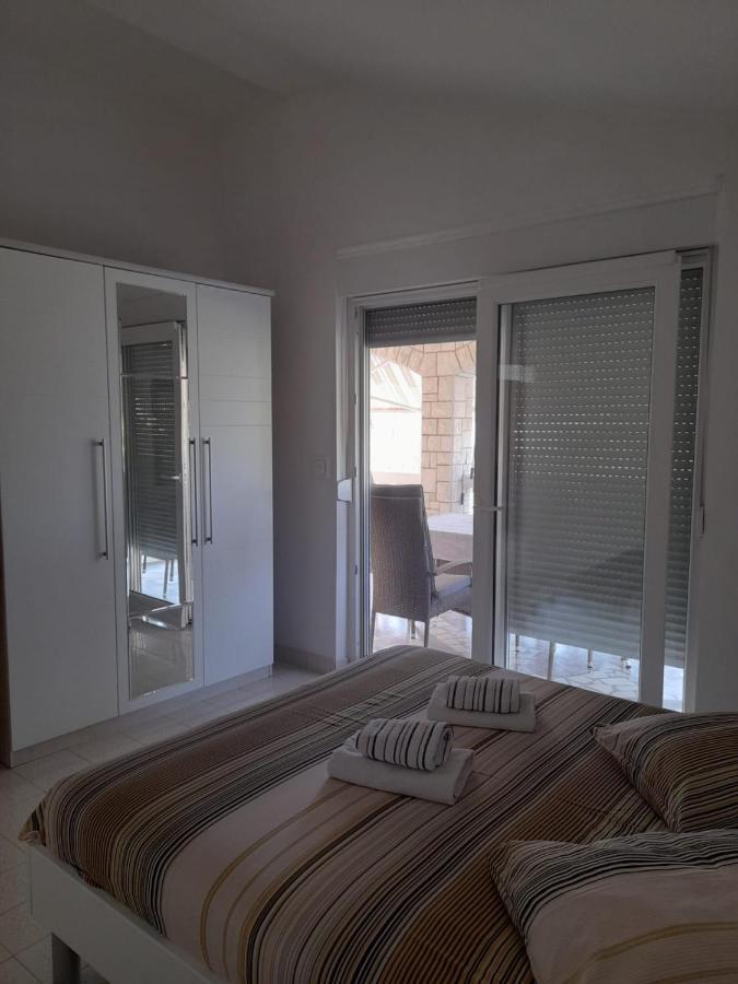 Apartman Lugovic Šibenik Esterno foto