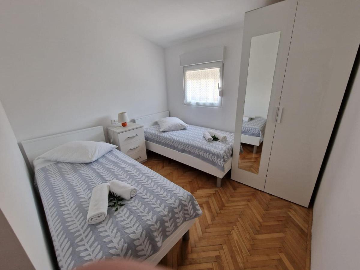 Apartman Lugovic Šibenik Esterno foto
